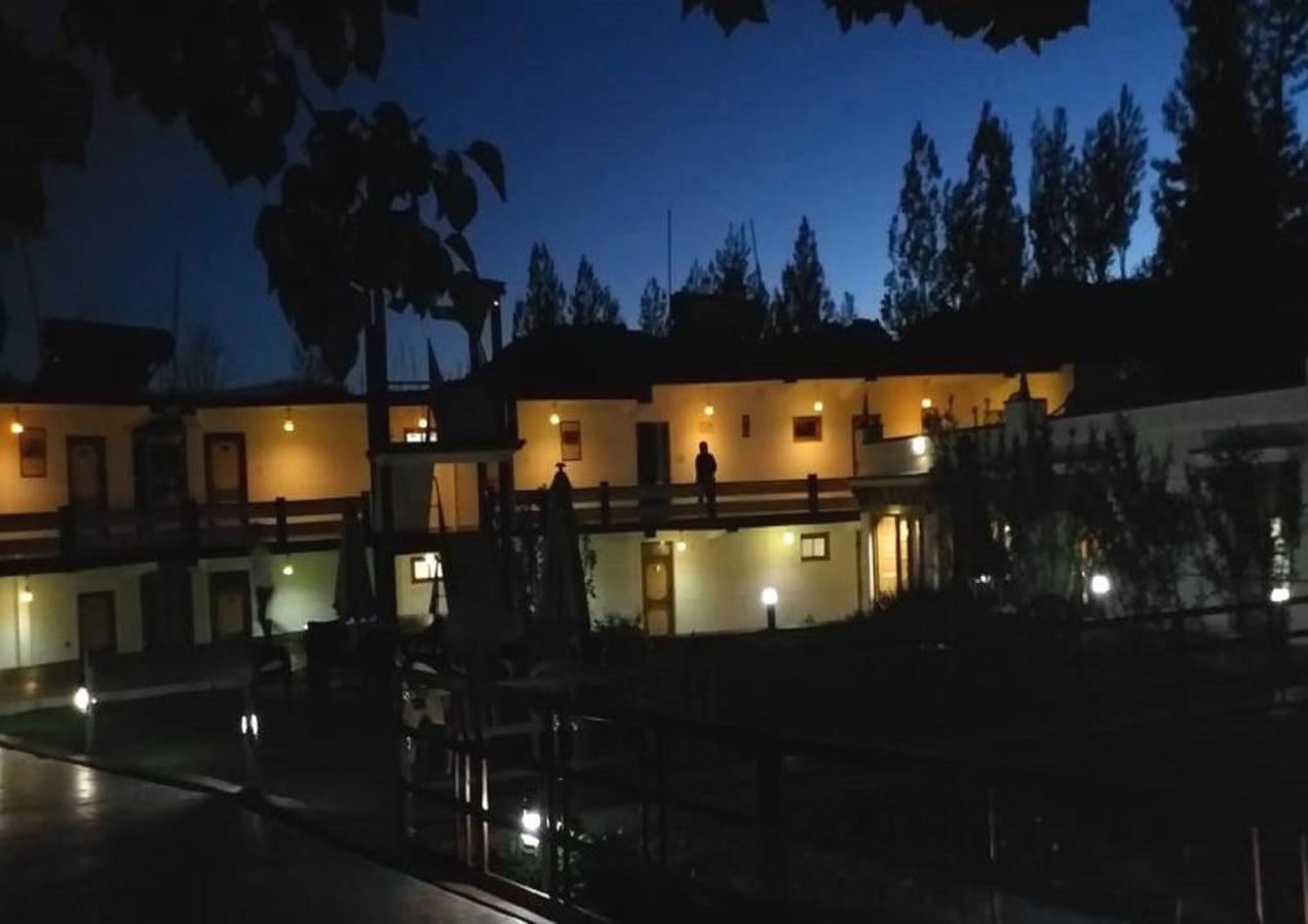 Beyond Stay - Kanika Himalayan View Leh Exterior photo